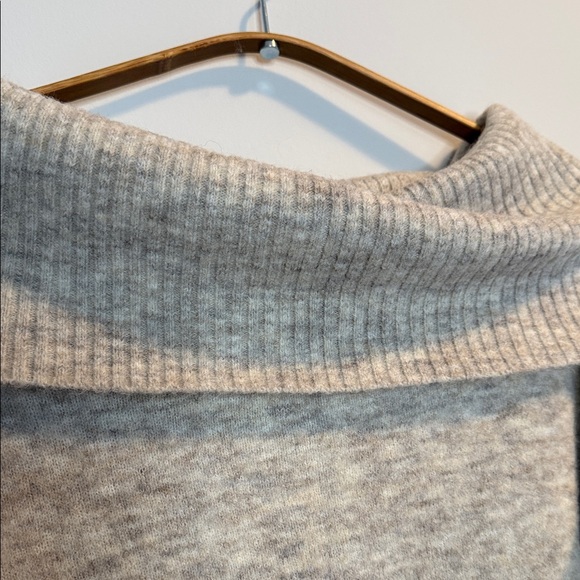 Wilfred Off-Shoulder Heathered Sweater Alpaca and Wool Blend - Picture 3 of 5